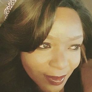 Meet your Posher, Sabrina